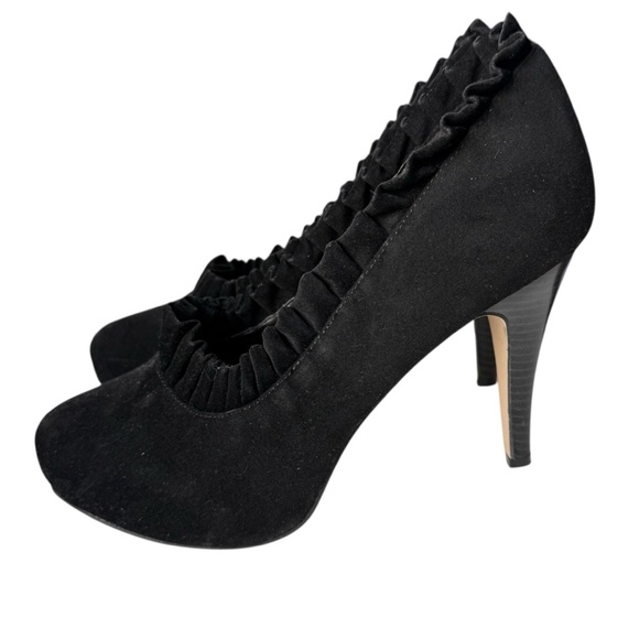 Madden Girl Guava  Cushion Pumps Ruffle Black Microsuede Women Size 9 High Heels - Picture 3 of 10